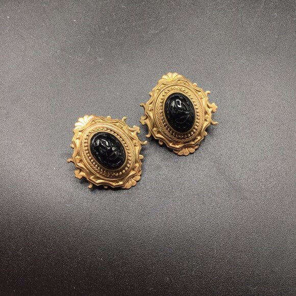 Victorian Egyptian Revival Earrings Clip On Black Scarab Cabochons Earrings - Picture 2 of 6